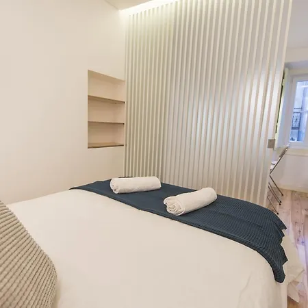 Lovelystay Traditional Alfama Getaway Apartment Lisbon